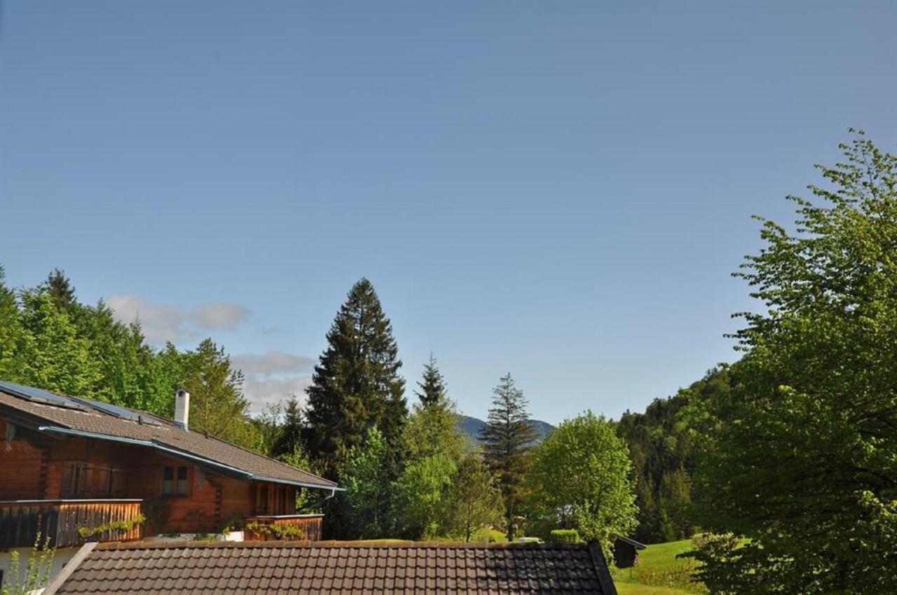 Gaestehaus Bergkristall Wallgau Esterno foto