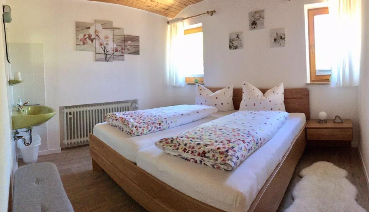 Gaestehaus Bergkristall Wallgau Esterno foto
